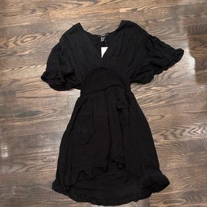 FOREVER 21 MINI DRESS